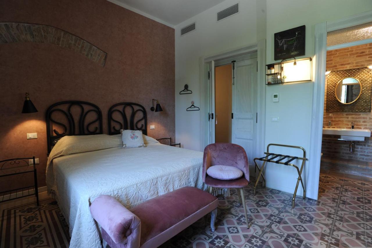 Palazzo Scura Bed & Breakfast Vaccarizzo Albanese Exterior photo