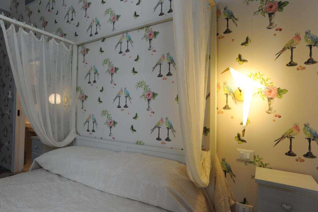 Palazzo Scura Bed & Breakfast Vaccarizzo Albanese Exterior photo