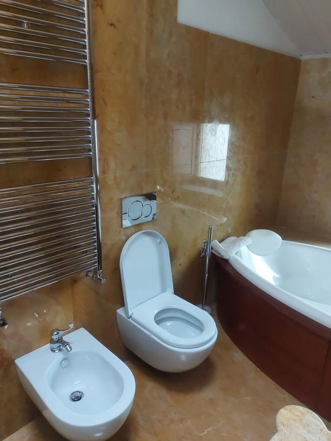 Palazzo Scura Bed & Breakfast Vaccarizzo Albanese Exterior photo